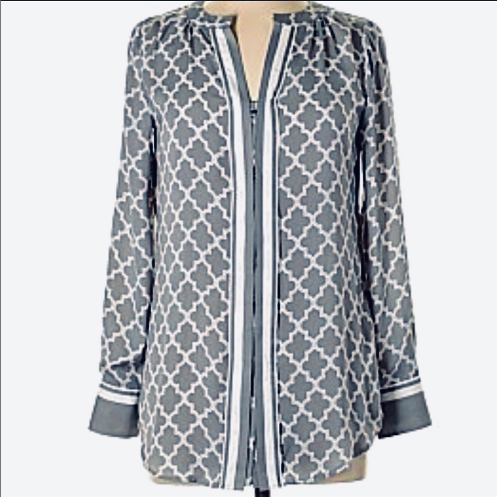 NWT G.I.L.I Lattice Print Blouse